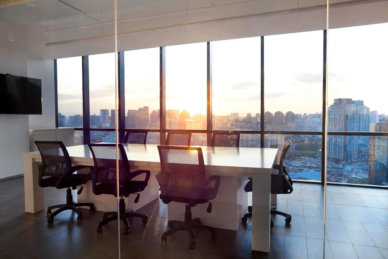 Pandemic office trends hold